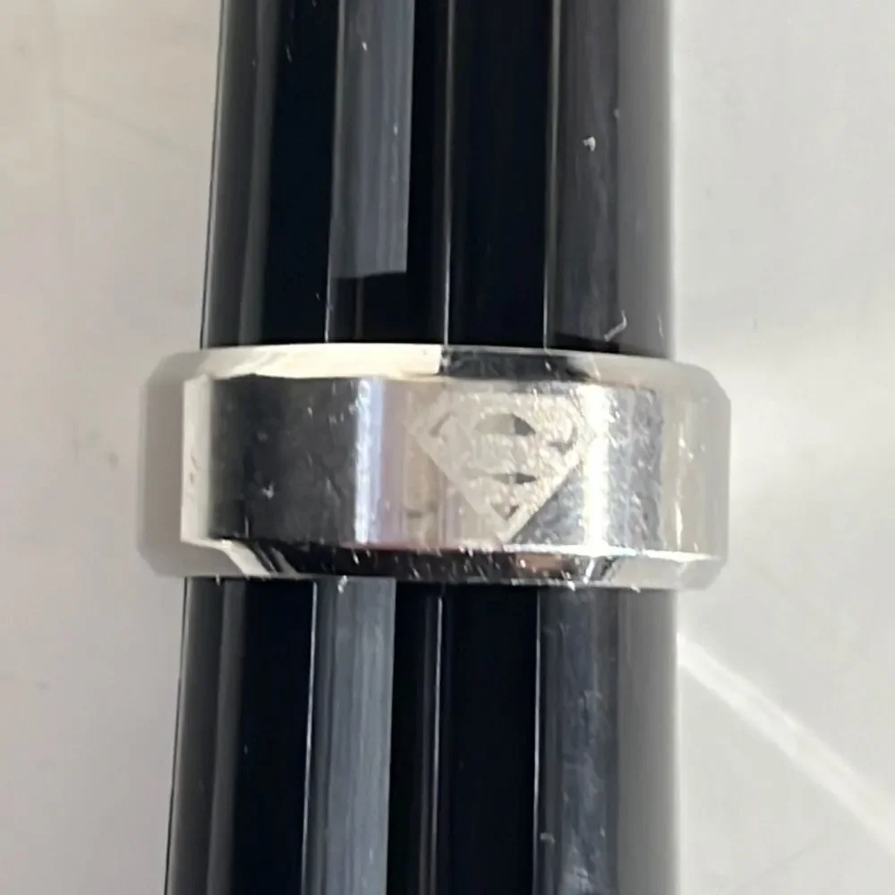 Bundle Sale 3 for $15 | Superman Symbol Silvertone Ring | Size 8